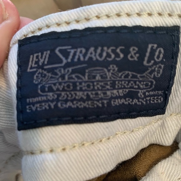 Levi’s,36/30,Two-Horse Brand, Athletic-Fit, Hybrid Khakis, Excellent Condition - Picture 5 of 10